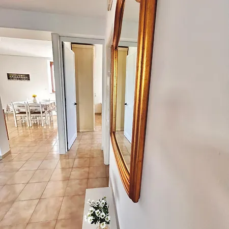 Amorina Ostuni